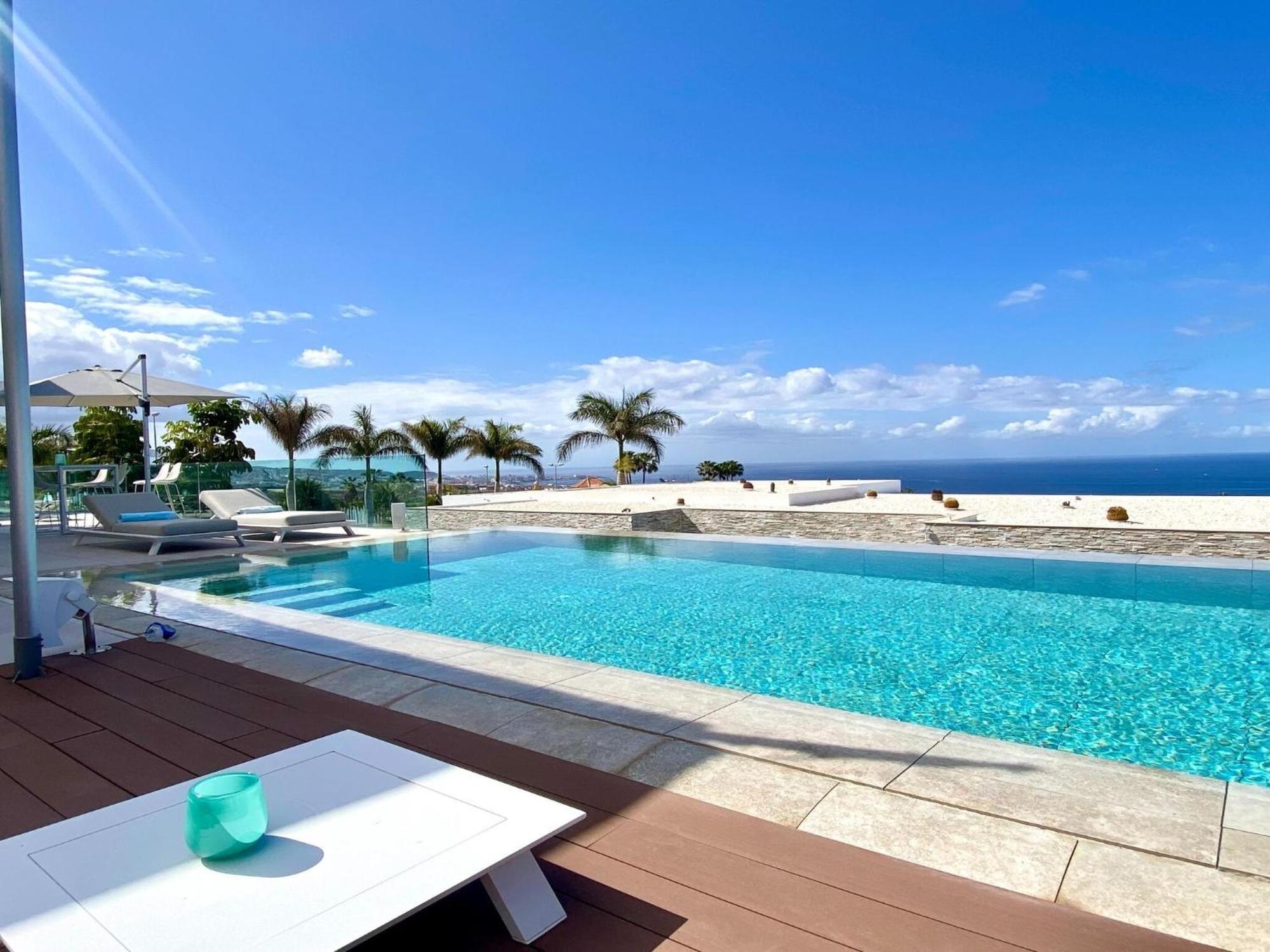 Belvilla By Oyo Villa Christal Costa Adeje  Bagian luar foto